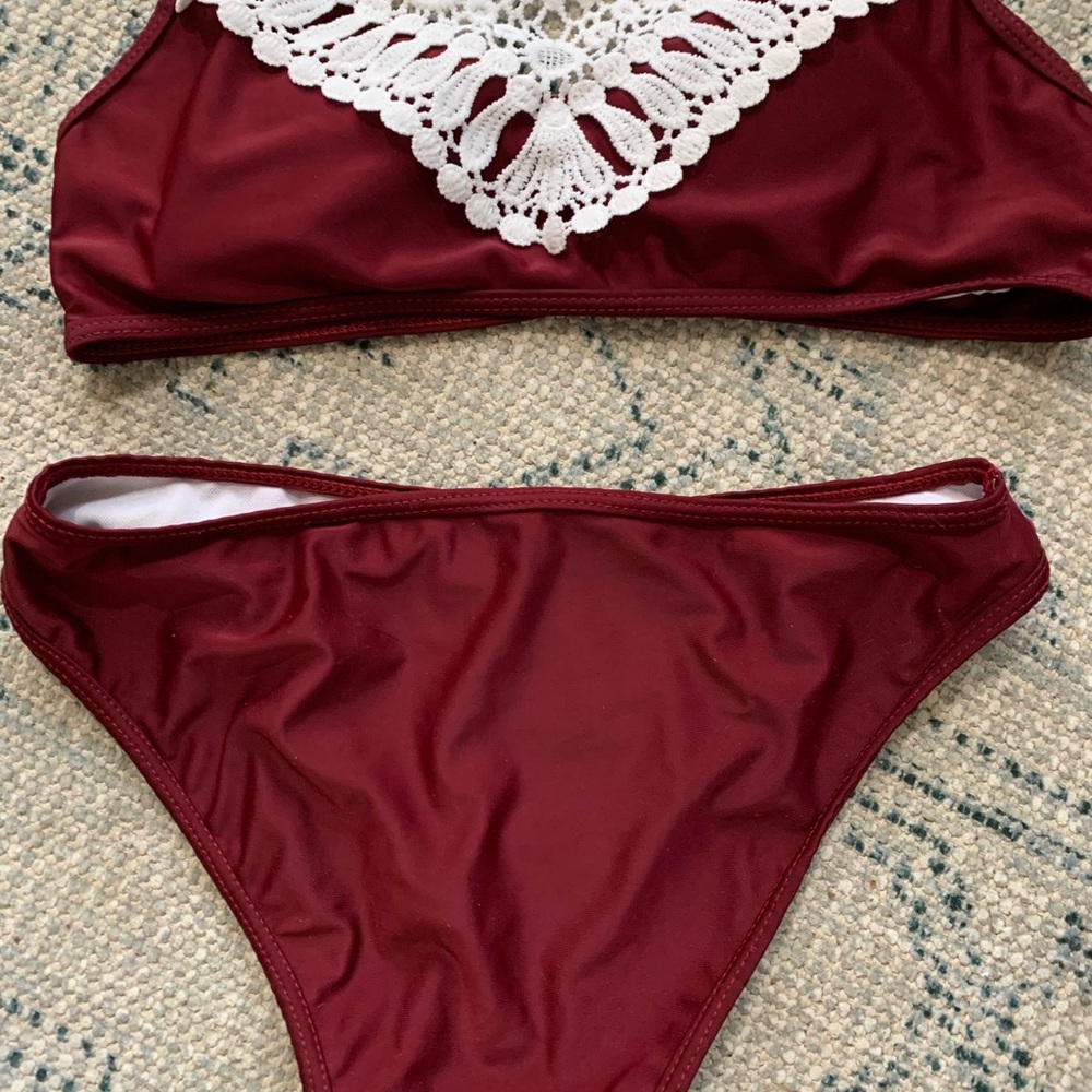 LACE DETAIL BIKINI - Picture 3 of 3